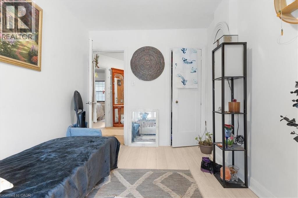 719 Kingston Road, Toronto, Ontario  M4E 1R8 - Photo 17 - 40786659