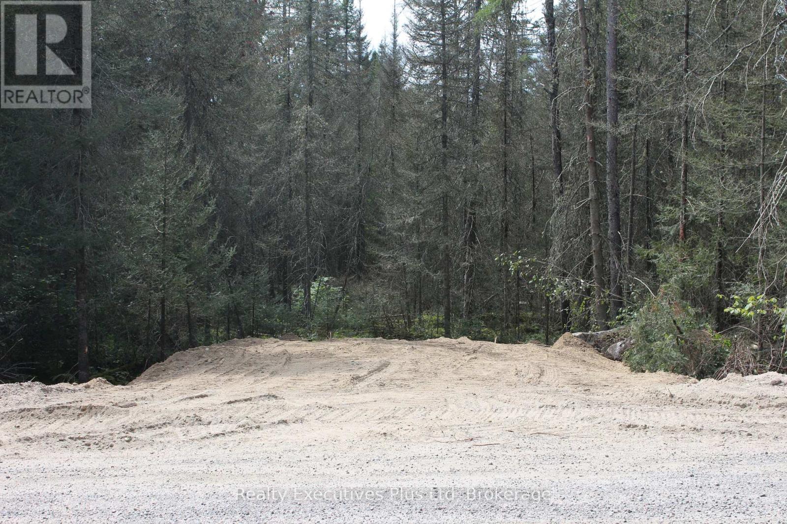 148 Cottrell Road, Strong, Ontario  P0A 1Z0 - Photo 4 - X12535756