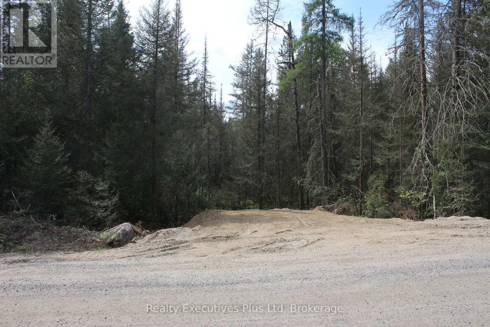 148 Cottrell Road, Strong, Ontario  P0A 1Z0 - Photo 5 - X12535756