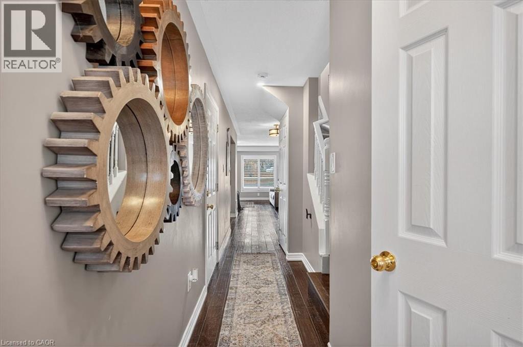 616 Iris Court, Burlington, Ontario  L7L 7A1 - Photo 5 - 40785889