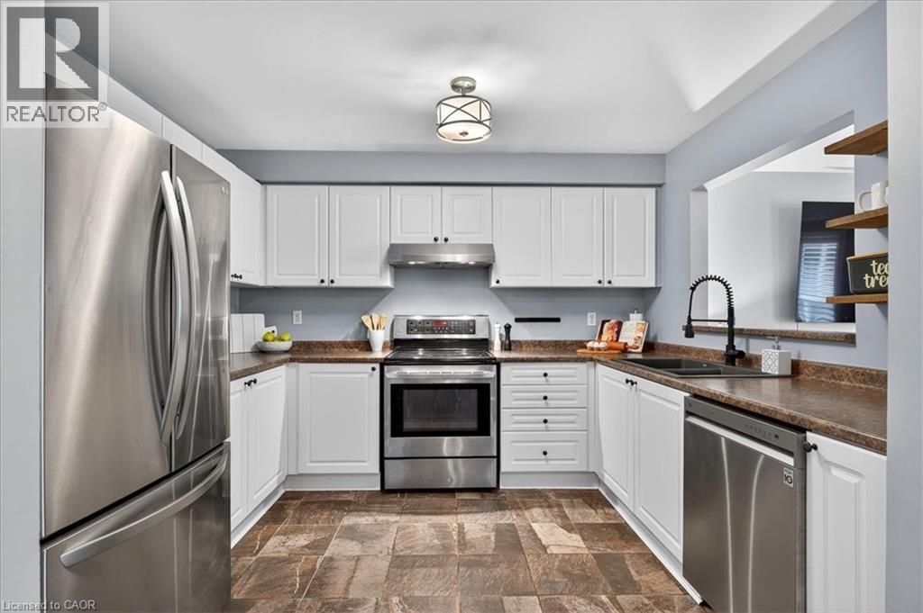 616 Iris Court, Burlington, Ontario  L7L 7A1 - Photo 9 - 40785889