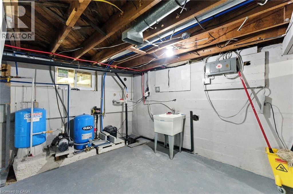 7185 Airport Road, Glanbrook, Ontario  L0R 1W0 - Photo 32 - 40787896