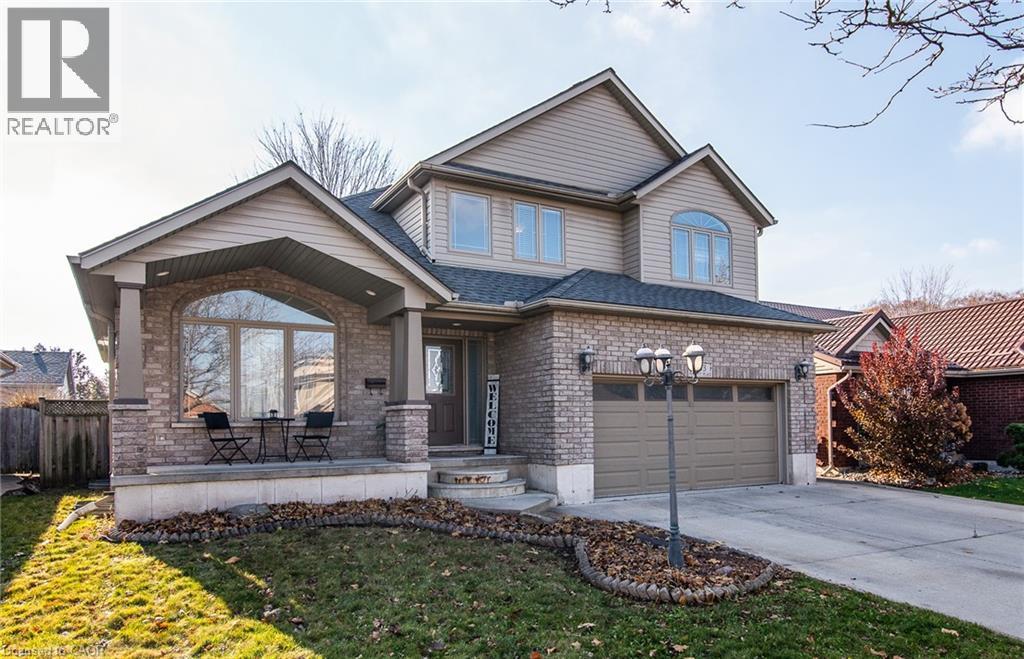 383 PARROTT Place, Woodstock, Ontario