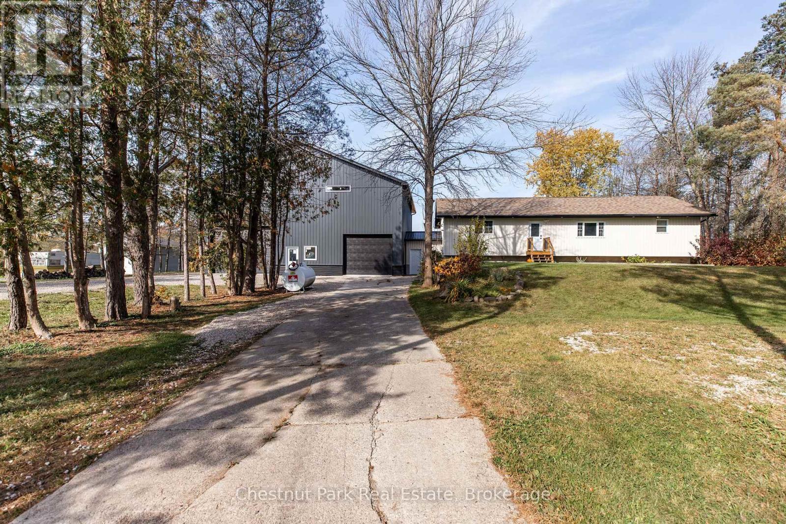9 MAPLE DRIVE, Northern Bruce Peninsula, Ontario