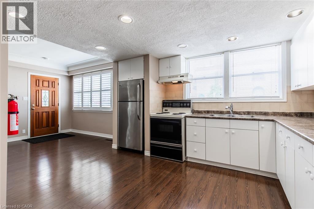 2340 King Street E, Hamilton, Ontario  L8K 1X7 - Photo 21 - 40790694