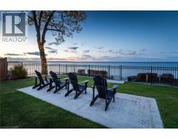 7 CAMPVIEW Road, Stoney Creek, Ontario