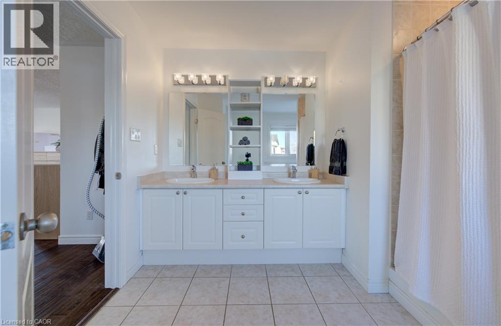 169 Falconridge Drive, Kitchener, Ontario  N2K 4J9 - Photo 28 - 40789833