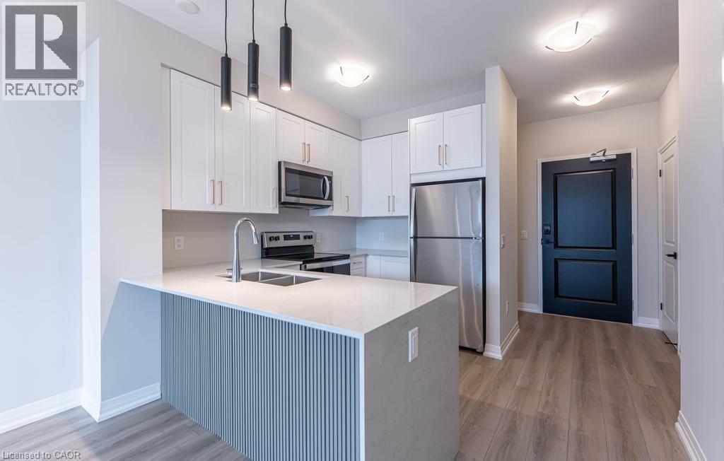 120 Springvalley Crescent Unit# 104, Hamilton, Ontario  L9C 0G2 - Photo 5 - 40792165