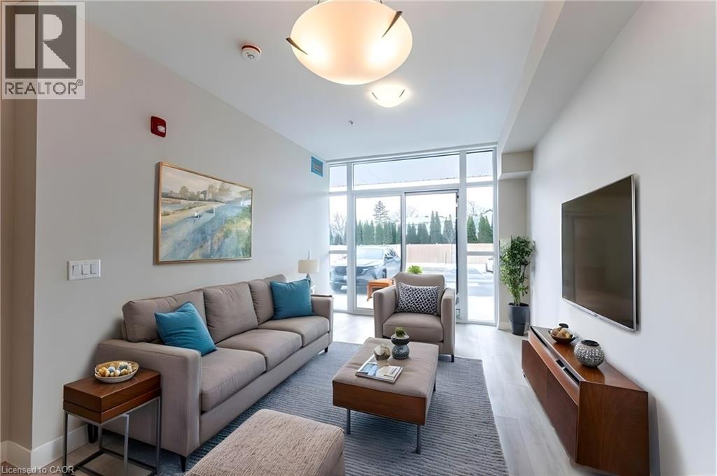 120 Springvalley Crescent Unit# 104, Hamilton, Ontario  L9C 0G2 - Photo 6 - 40792165