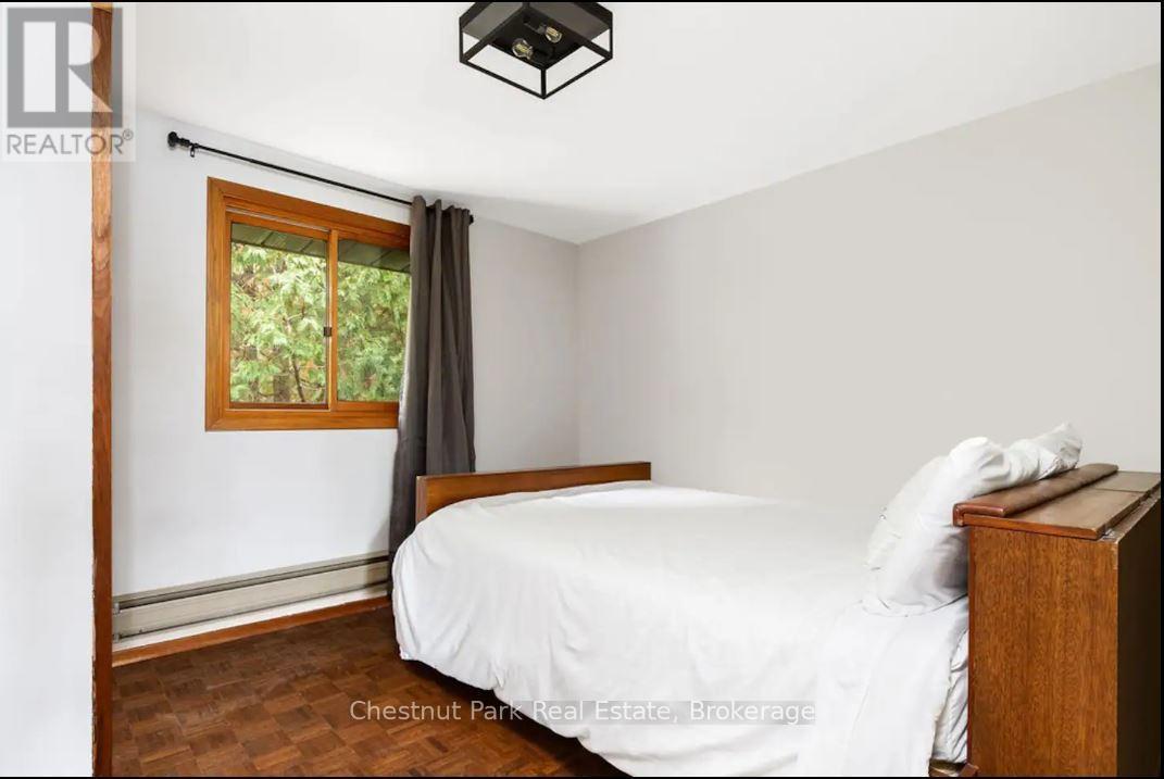 275 North Menominee Lk Road, Lake Of Bays, Ontario  P1J 2J3 - Photo 11 - X12676680