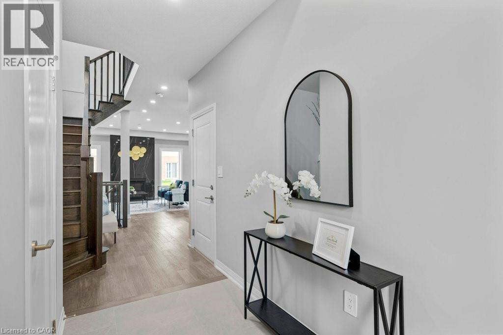 161 Cittadella Boulevard, Hamilton, Ontario  L0R 1P0 - Photo 3 - 40800062