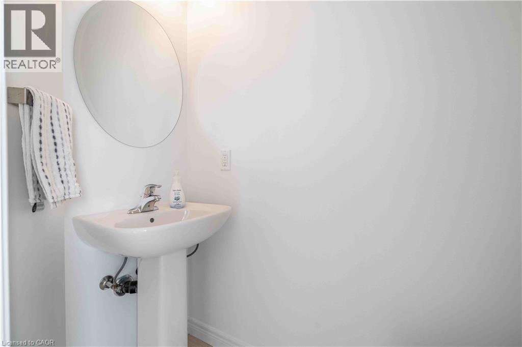 90 Raymond Road Unit# 12, Ancaster, Ontario  L9K 0J6 - Photo 6 - 40802880