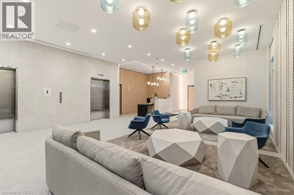 500 Plains Road E Unit# Ph3, Burlington, Ontario  L7T 0C8 - Photo 4 - 40802769