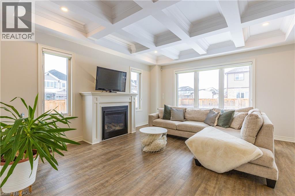 70 Spruce Crescent, Welland, Ontario  L3C 0C6 - Photo 6 - 40800845