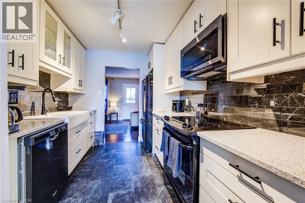 1093 Nellis Street Unit# 20, Woodstock, Ontario  N4T 1P5 - Photo 5 - 40802993