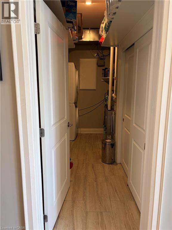 36 Bishop Sherlock Lane, Hamilton, Ontario  L9B 2S5 - Photo 18 - 40801973