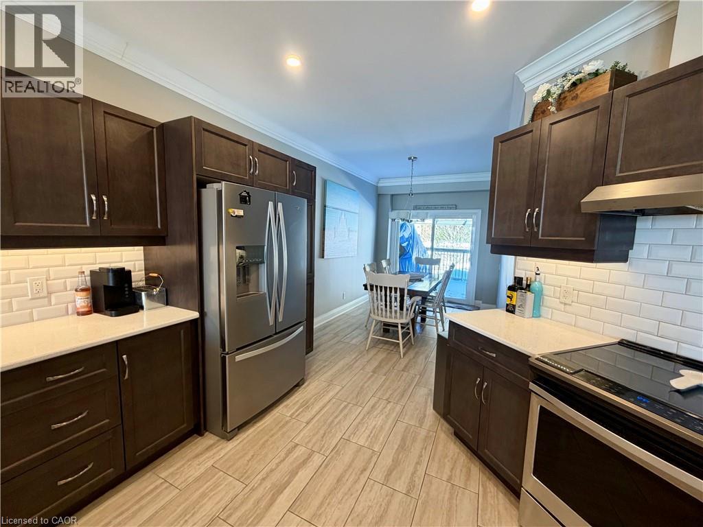 36 Bishop Sherlock Lane, Hamilton, Ontario  L9B 2S5 - Photo 5 - 40801973