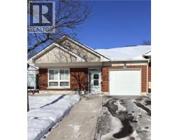 36 BISHOP SHERLOCK Lane, Hamilton, Ontario