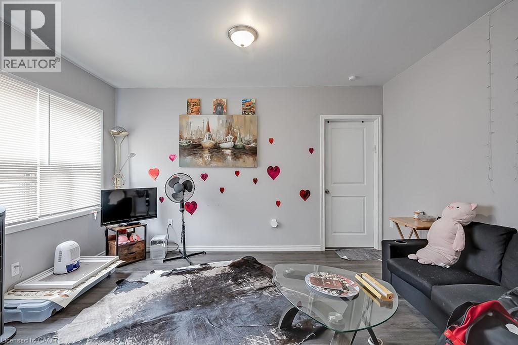 50 Sanders Boulevard, Hamilton, Ontario  L8S 3J6 - Photo 9 - 40802767