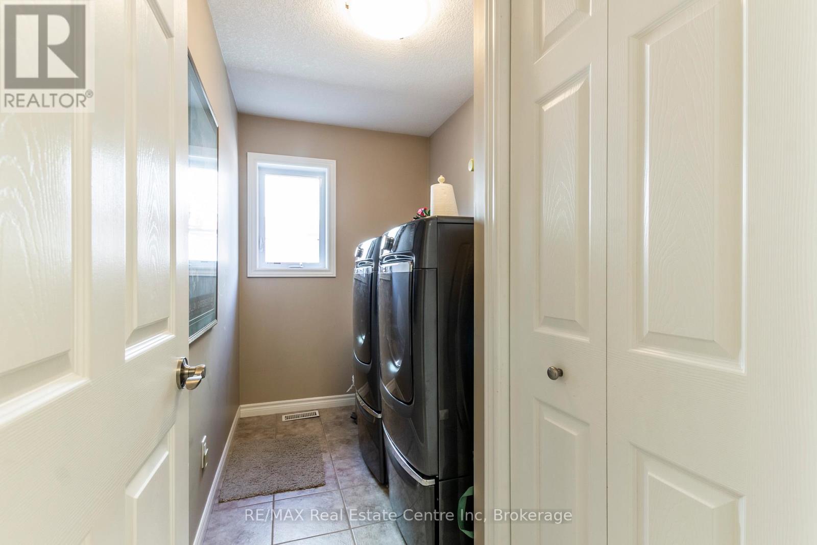 70 Mcgowan Street, Centre Wellington, Ontario  N0B 1S0 - Photo 19 - X12760494