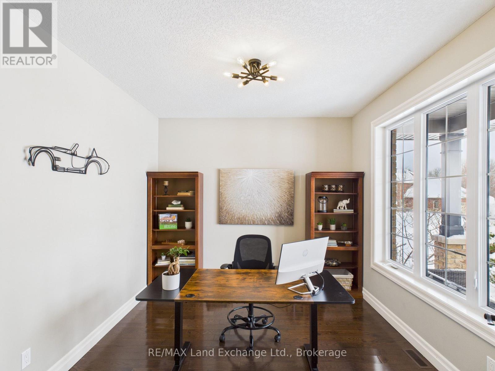 276 Wieck Boulevard, Kincardine, Ontario  N2Z 0A8 - Photo 5 - X12760574