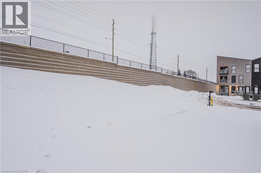 19 Urbane Boulevard, Kitchener, Ontario  N2E 0H8 - Photo 34 - 40802805