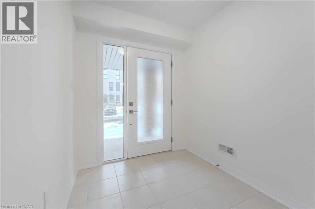 19 Urbane Boulevard, Kitchener, Ontario  N2E 0H8 - Photo 6 - 40802805