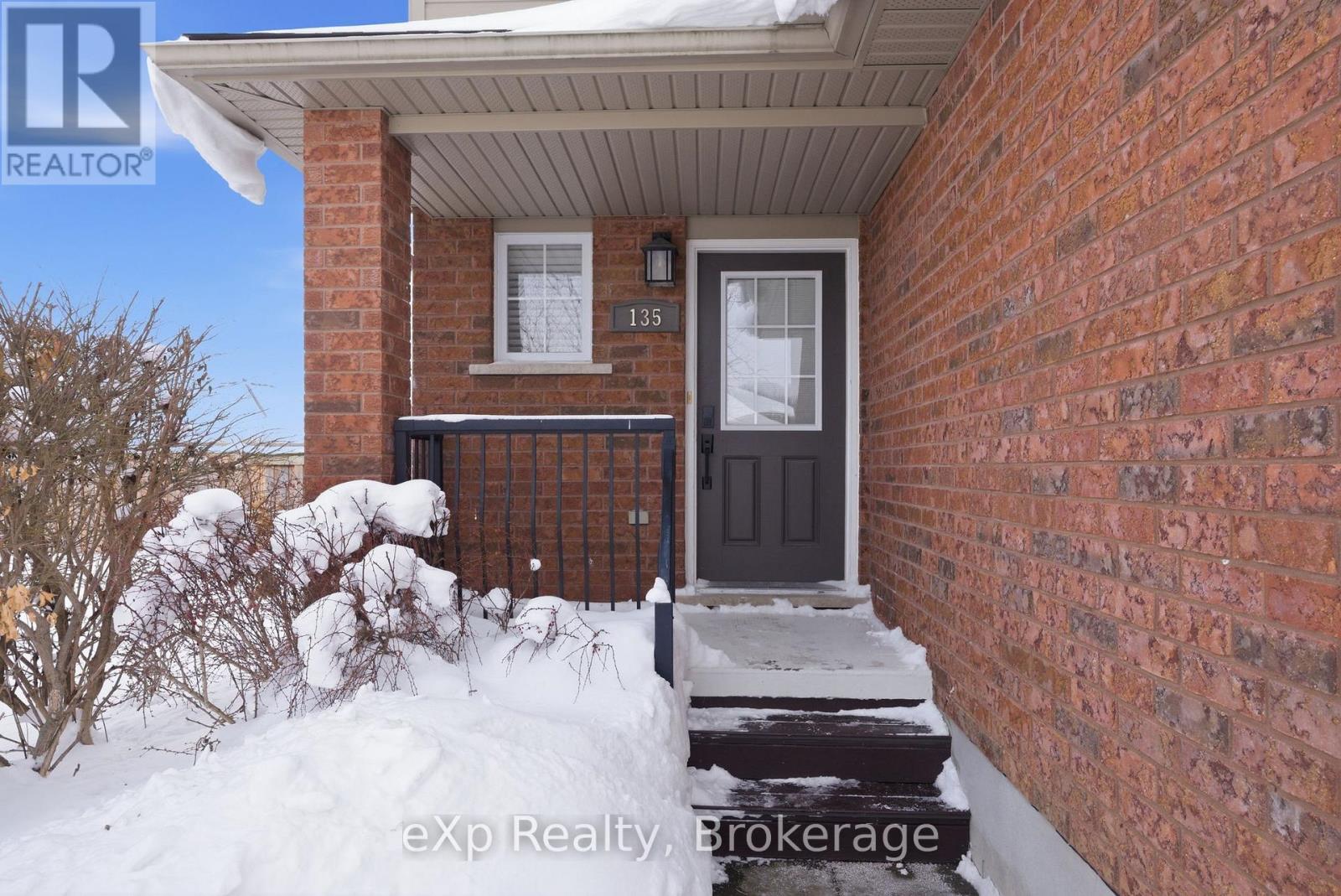 135 Maxwell Street, St. Marys, Ontario  N4X 0A2 - Photo 3 - X12760762