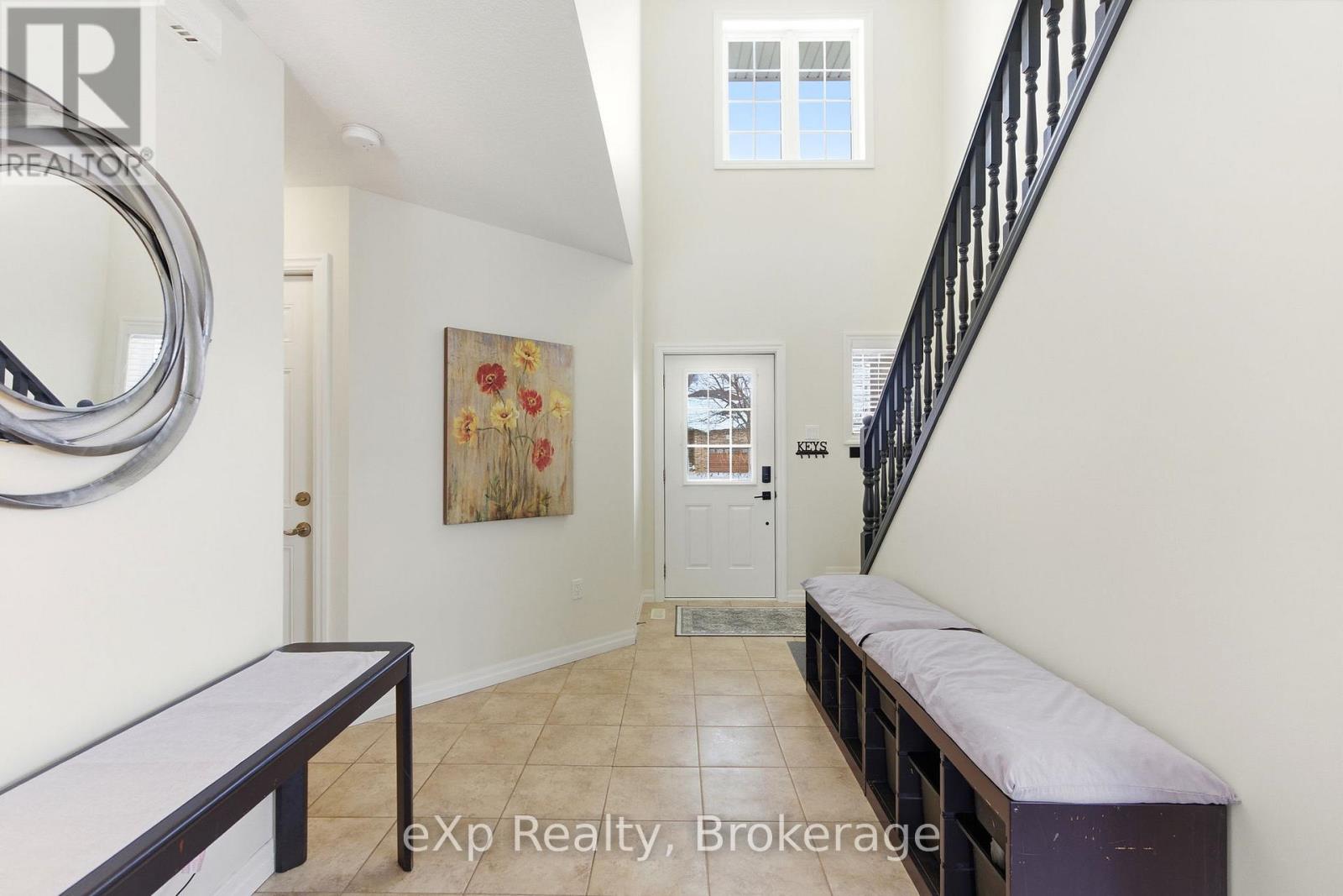 135 Maxwell Street, St. Marys, Ontario  N4X 0A2 - Photo 5 - X12760762