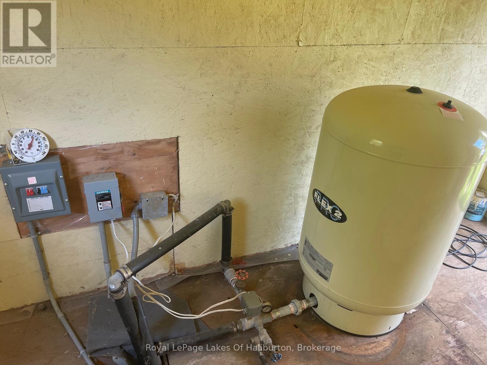 1036 Privet Drive, Minden Hills, Ontario  K0M 2A1 - Photo 17 - X12761172