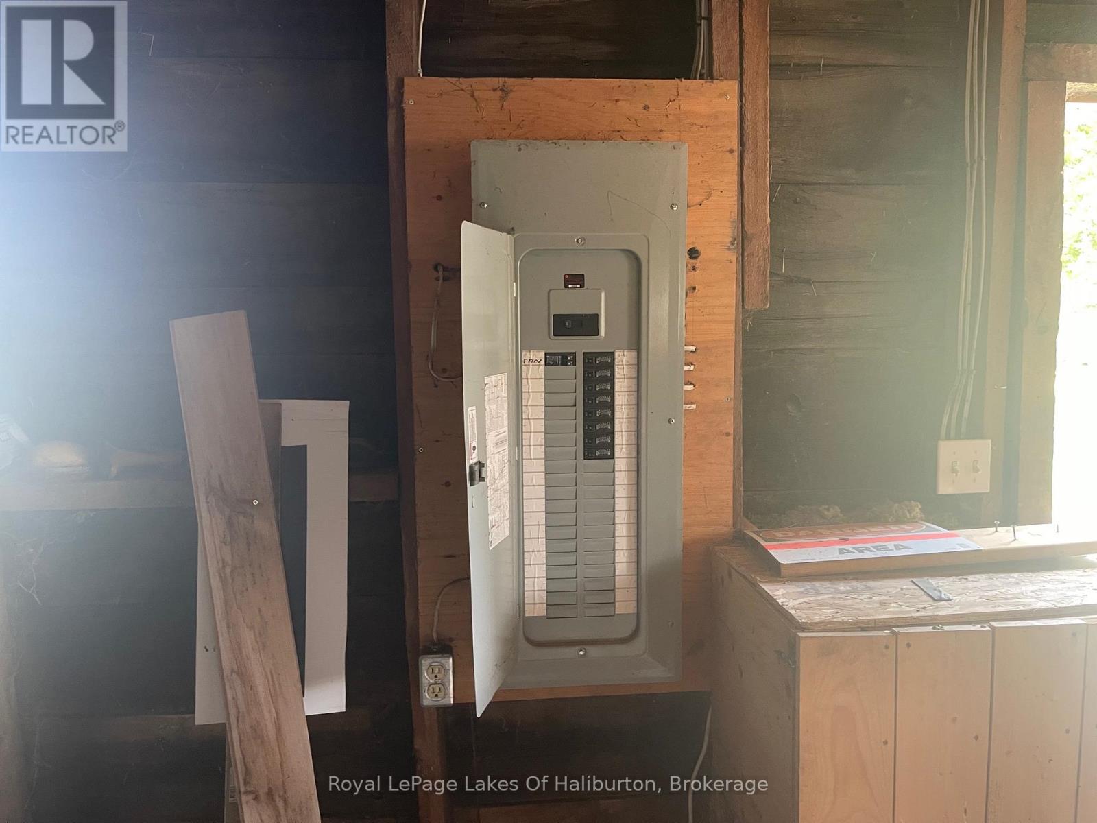 1036 Privet Drive, Minden Hills, Ontario  K0M 2A1 - Photo 23 - X12761172