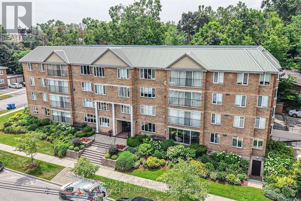 104 - 95 MATCHEDASH STREET N, Orillia, Ontario