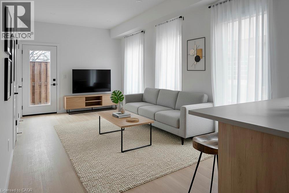 15 Cedar Street N Unit# 1, Kitchener, Ontario  N2H 2W7 - Photo 6 - 40803224