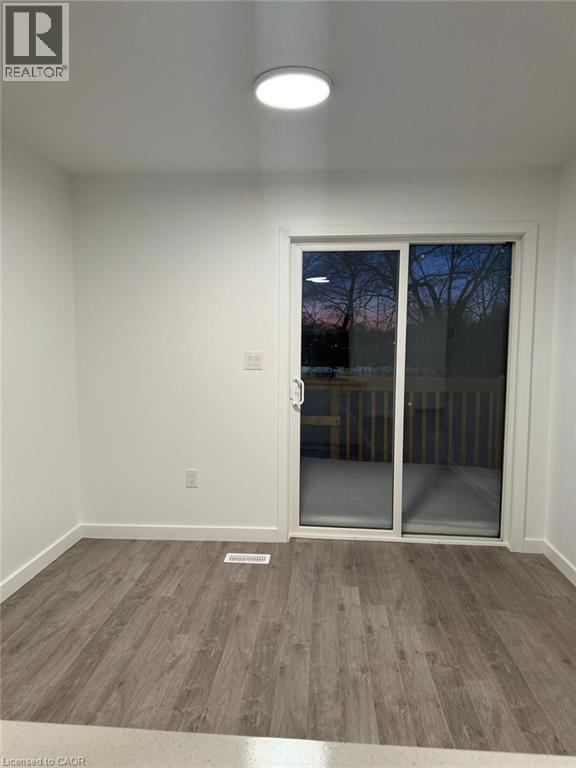 133 Highriver Trail Unit# Main, Welland, Ontario  L3C 0H6 - Photo 10 - 40803212