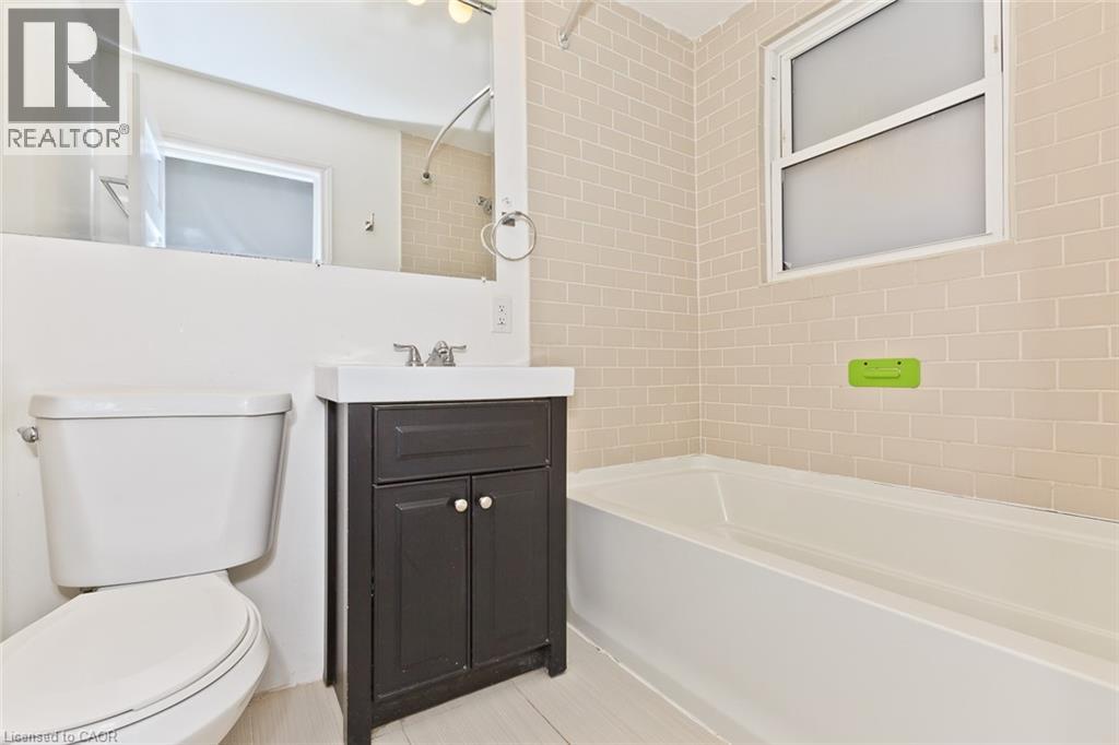 4743 Ryerson Crescent, Niagara Falls, Ontario  L2E 1E6 - Photo 28 - 40803190