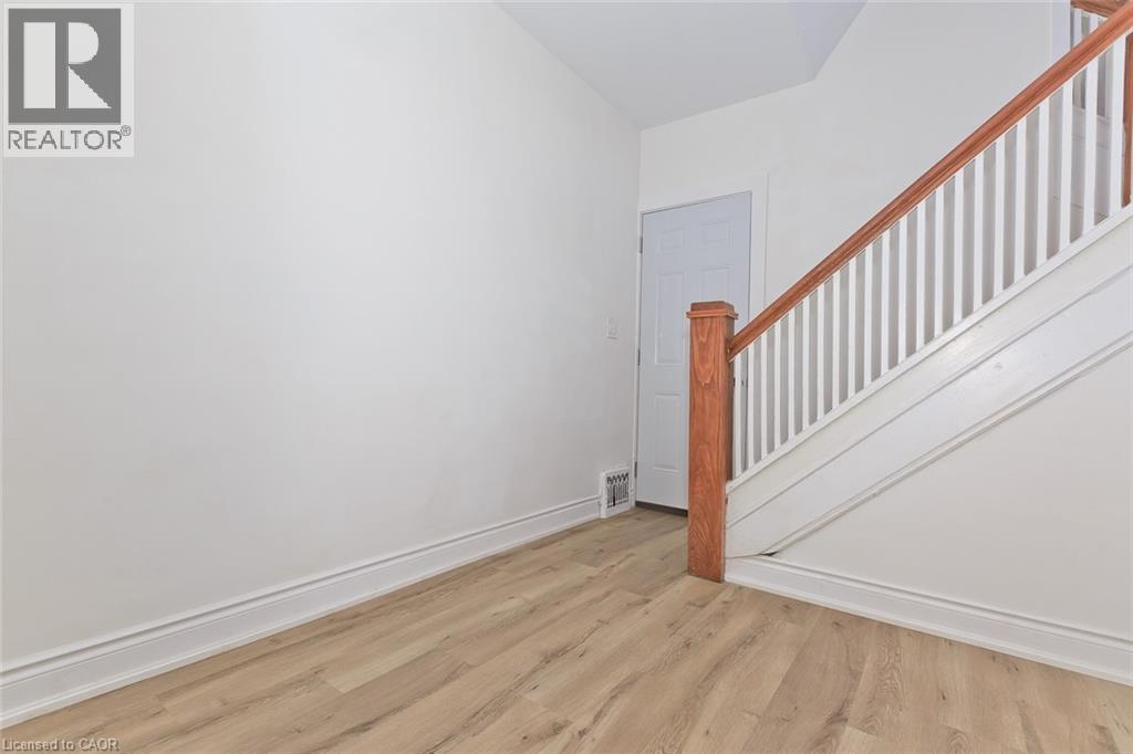 4743 Ryerson Crescent, Niagara Falls, Ontario  L2E 1E6 - Photo 6 - 40803190