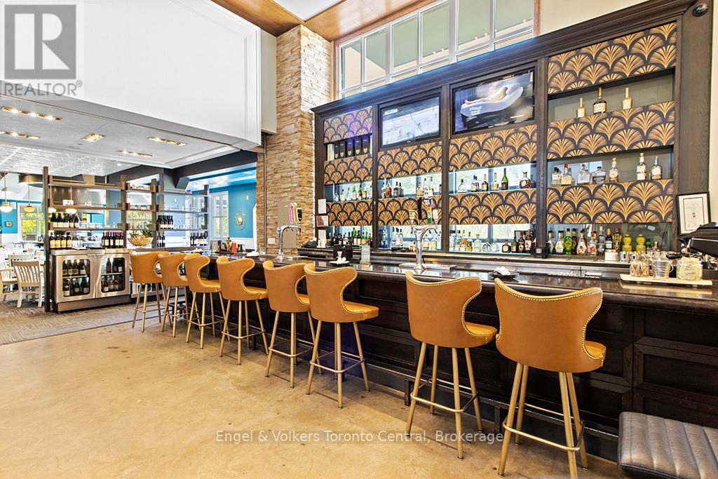 377 - 220 Gord Canning Drive, Blue Mountains, Ontario  L9Y 0K9 - Photo 14 - X12761288