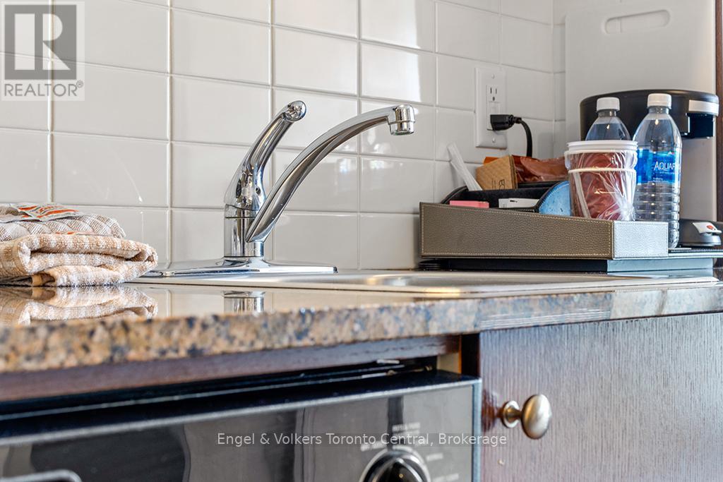 377 - 220 Gord Canning Drive, Blue Mountains, Ontario  L9Y 0K9 - Photo 24 - X12761288