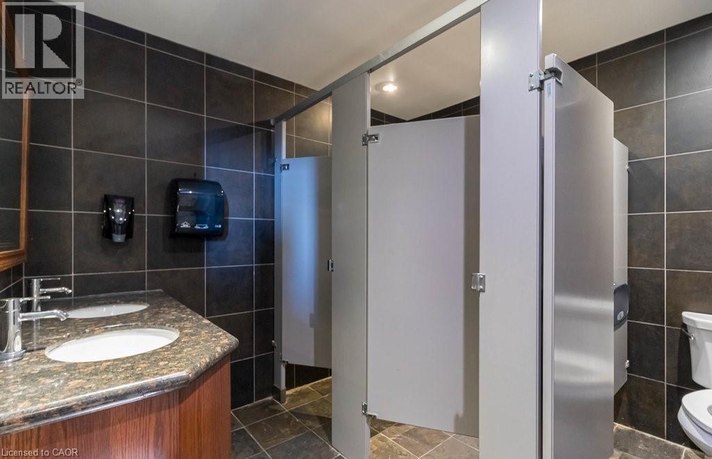 2251 Rymal Road, Hamilton, Ontario  L8J 2V8 - Photo 34 - 40803268