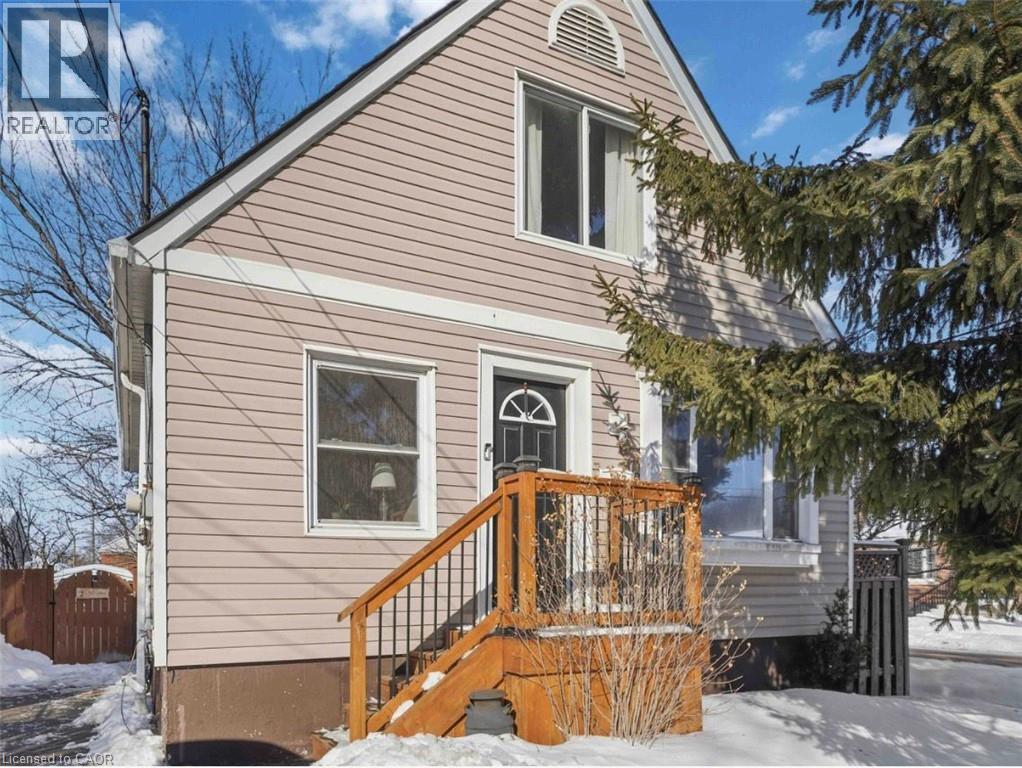 182 EAST 33RD Street, Hamilton, Ontario