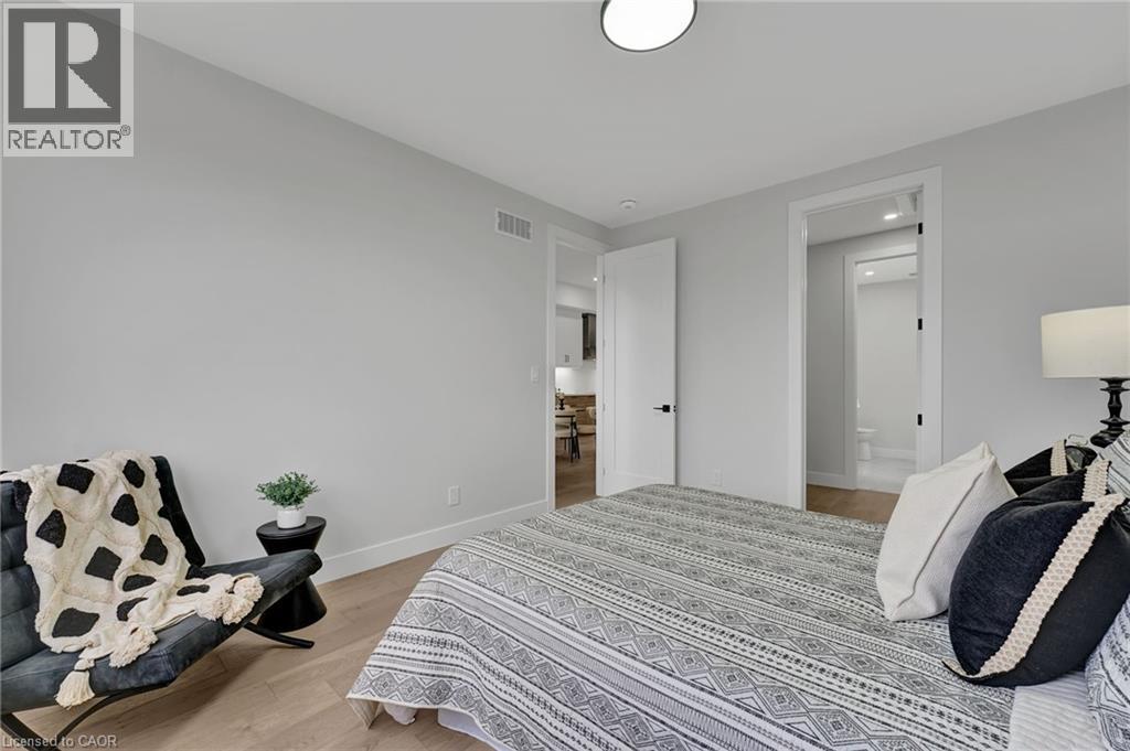 100 Clayton Street, Mitchell, Ontario  N0K 1N0 - Photo 15 - 40801844