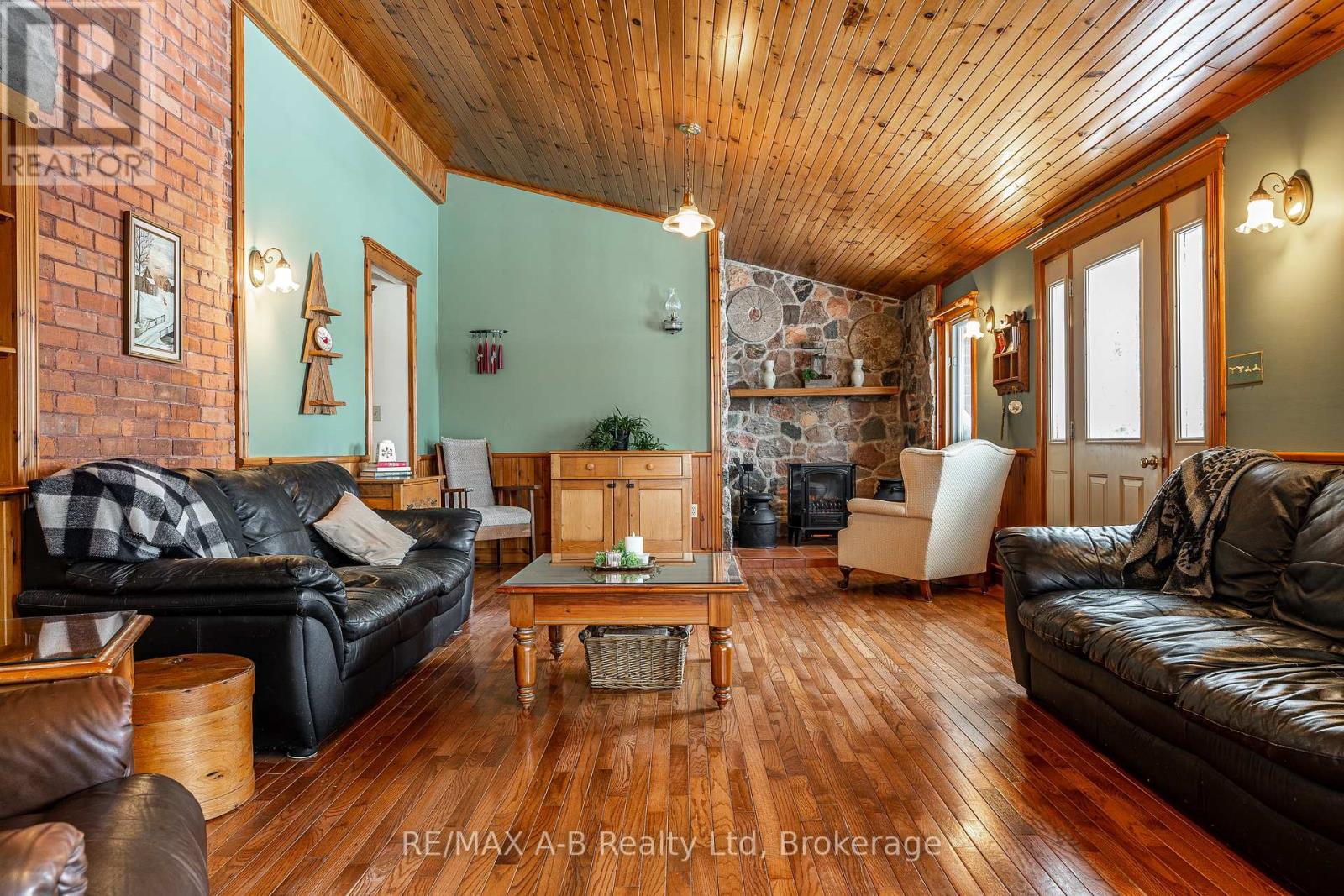 3330 Rd 145, West Perth, Ontario  N4X 1C9 - Photo 17 - X12763060