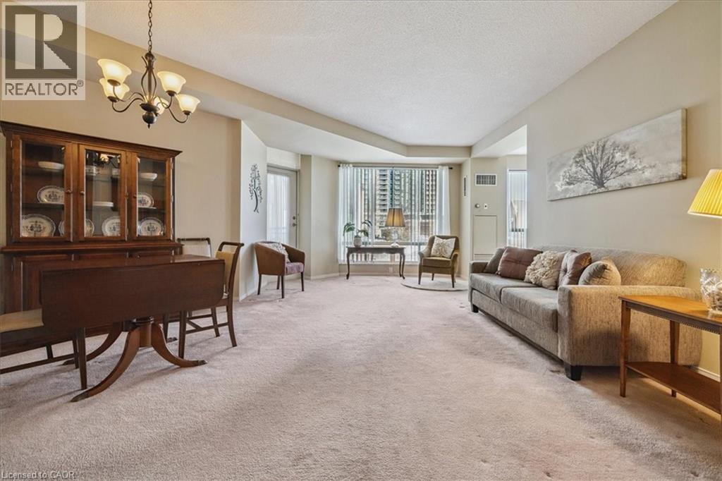 2511 Lakeshore Road W Unit# 317, Oakville, Ontario  L6L 6L9 - Photo 6 - 40803319