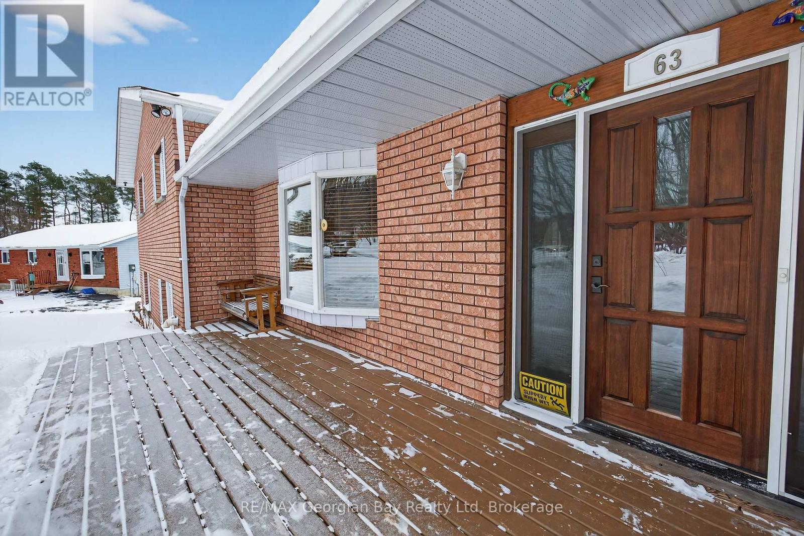 63 Lepage Drive, Penetanguishene, Ontario  L9M 1R5 - Photo 3 - S12763384