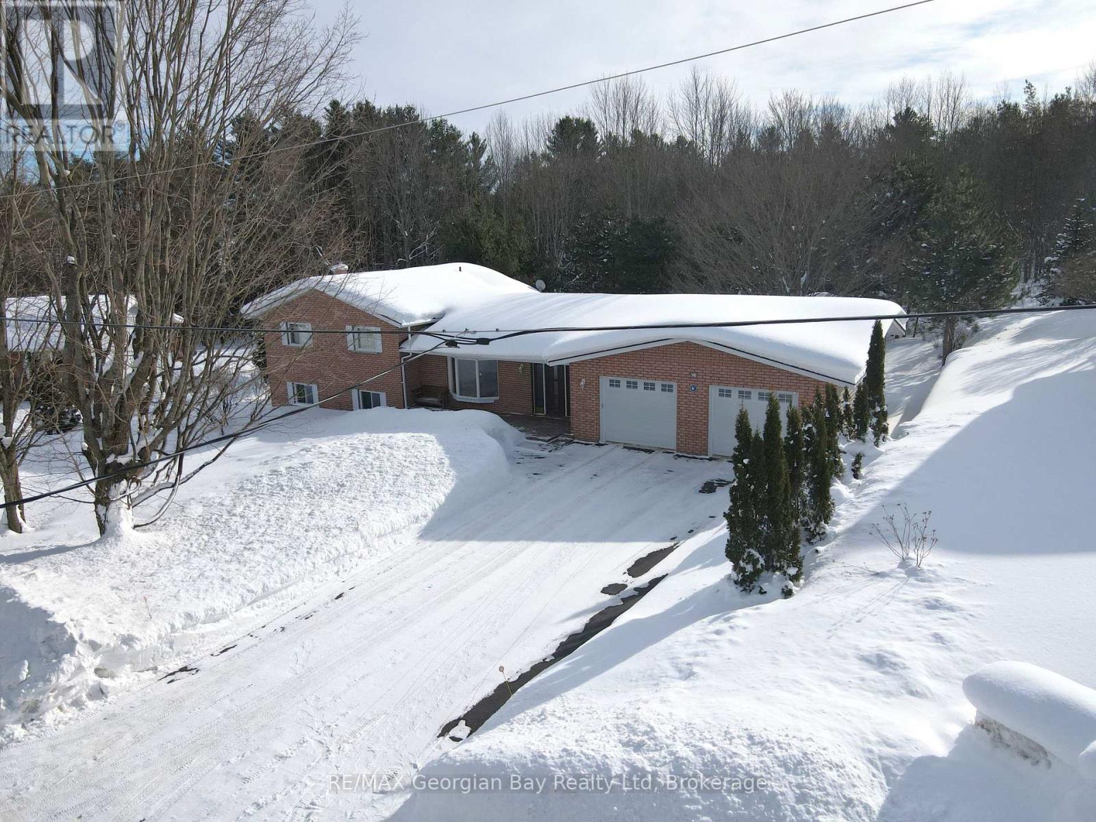 63 Lepage Drive, Penetanguishene, Ontario  L9M 1R5 - Photo 34 - S12763384