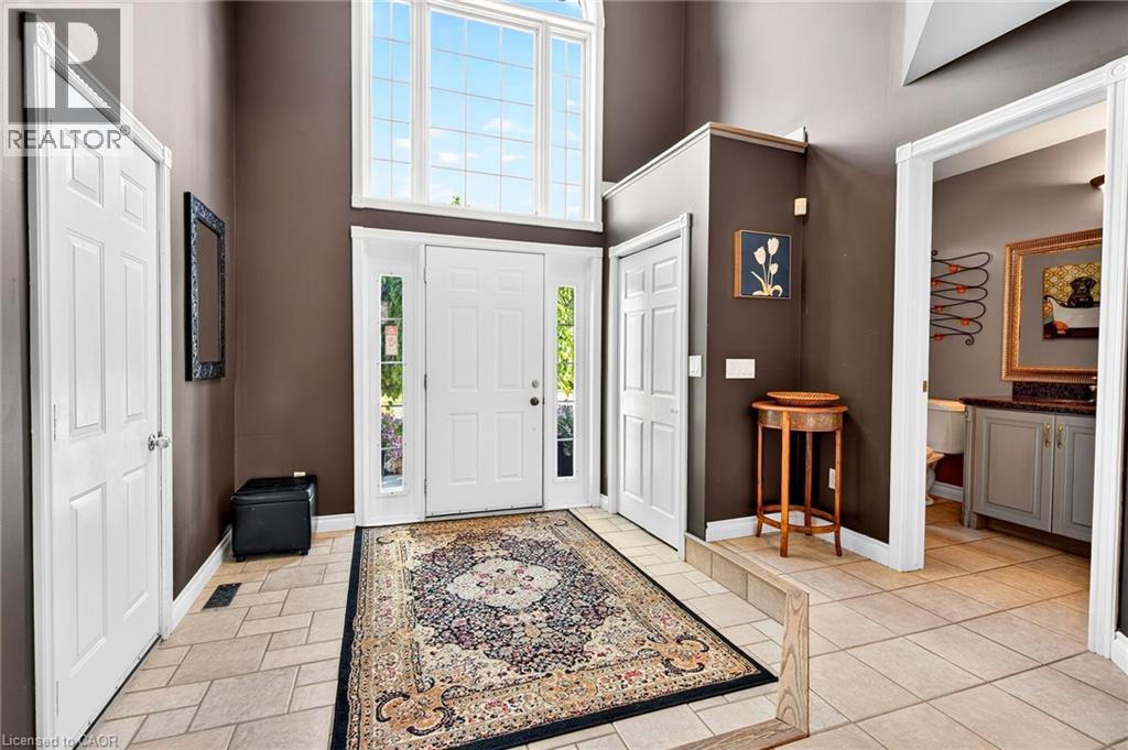 18 Konstantine Court, Hamilton, Ontario  L9B 2T3 - Photo 5 - 40803361