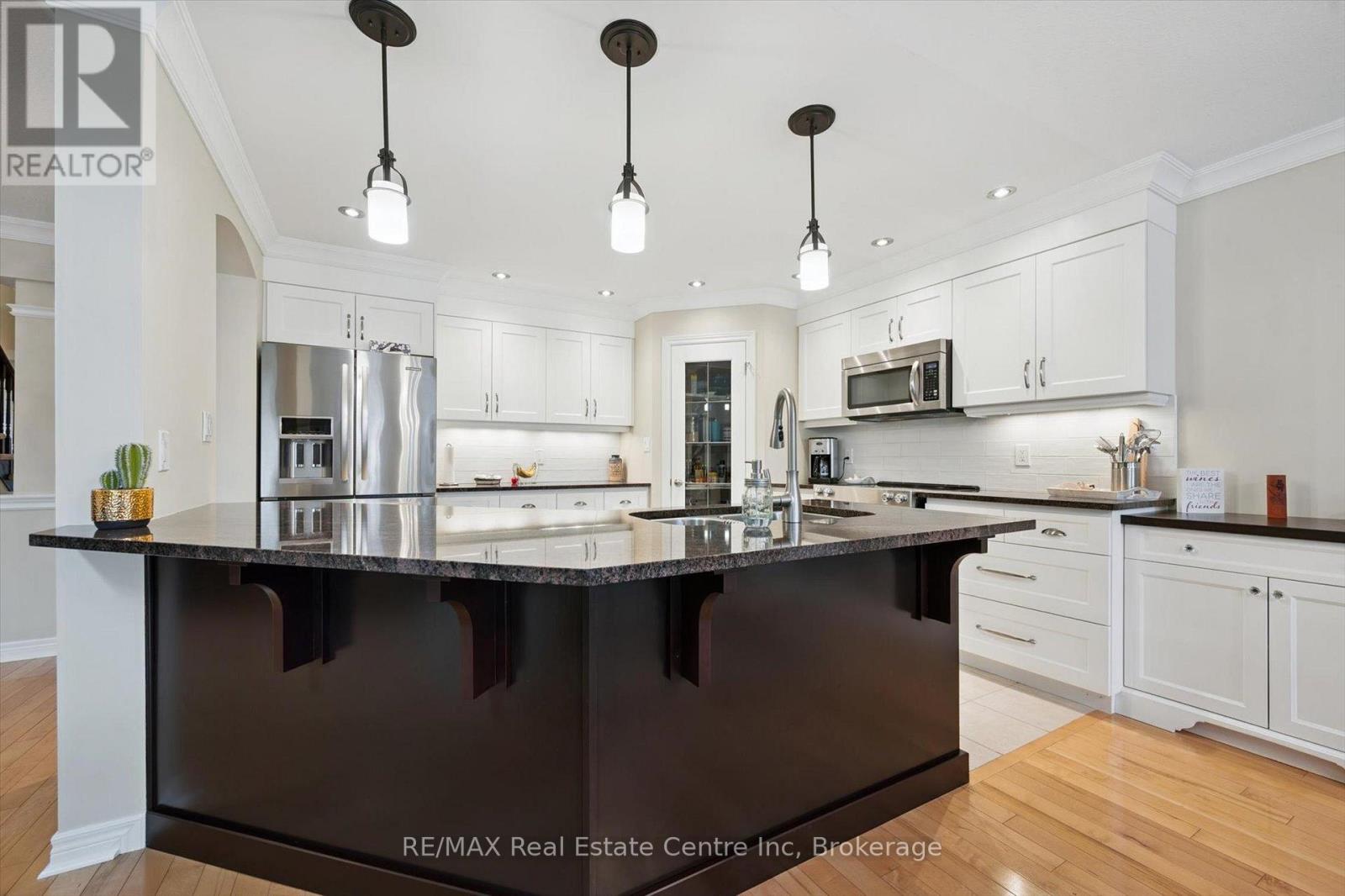 186 Riverwalk Place, Guelph/eramosa, Ontario  N0B 2K0 - Photo 7 - X12763344