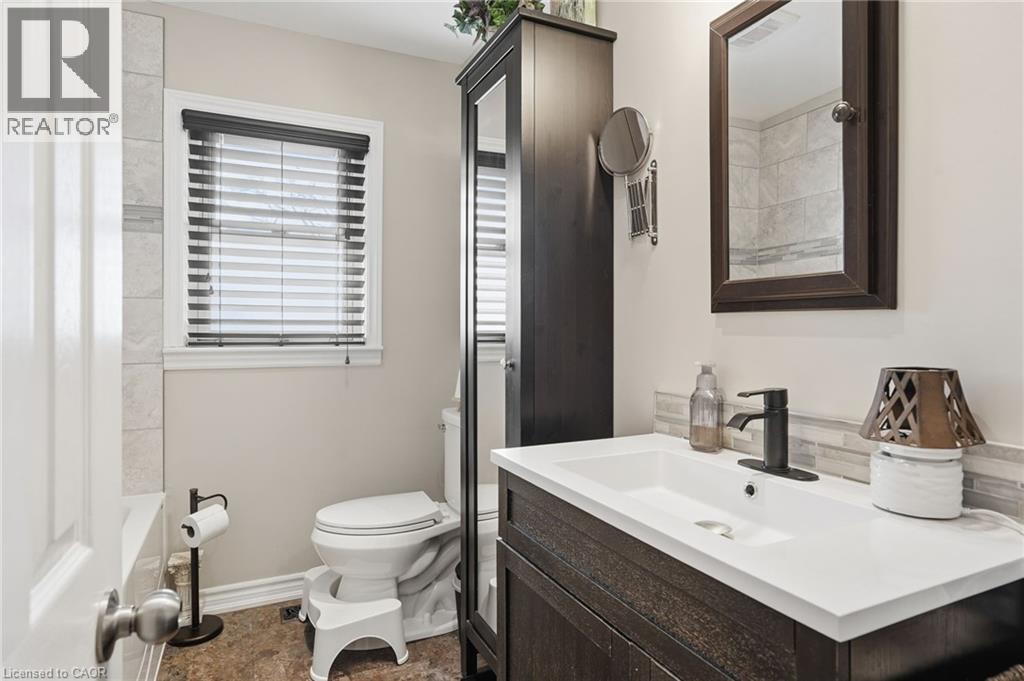 99 Forks Road, Welland, Ontario  L3B 5K4 - Photo 17 - 40802907