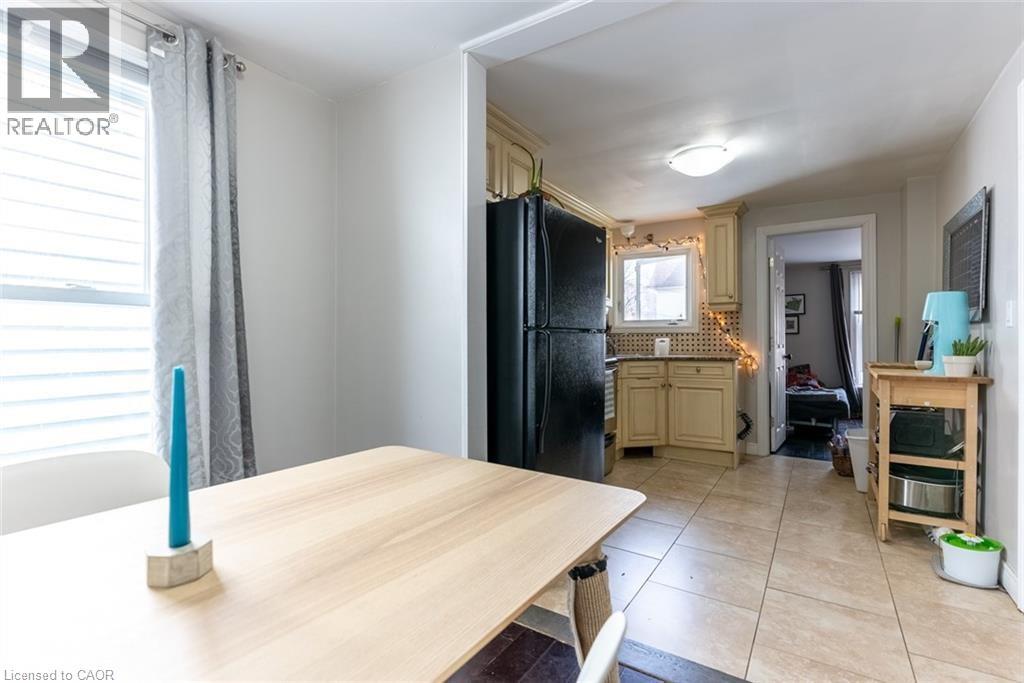 132 N Barnesdale Avenue N, Hamilton, Ontario  L8L 6S9 - Photo 5 - 40803148