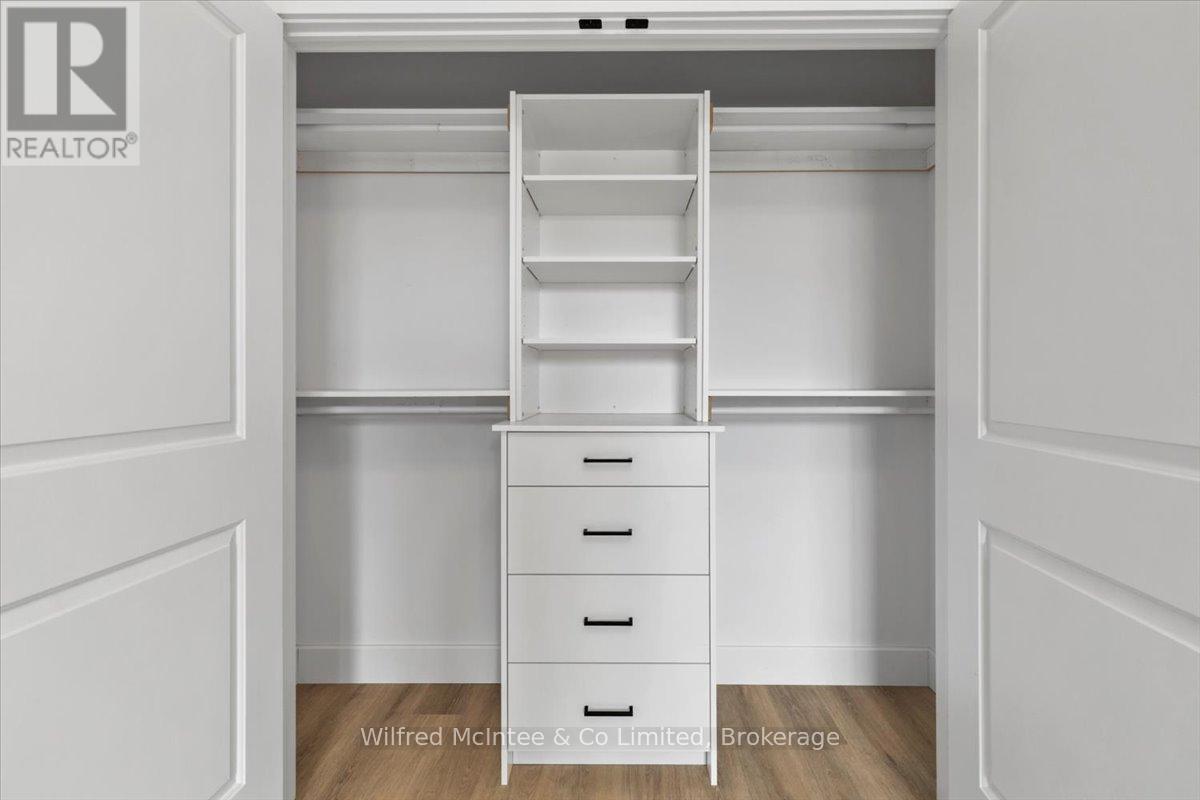 227 Saugeen Street, Saugeen Shores, Ontario  N0H 2L0 - Photo 19 - X12766706